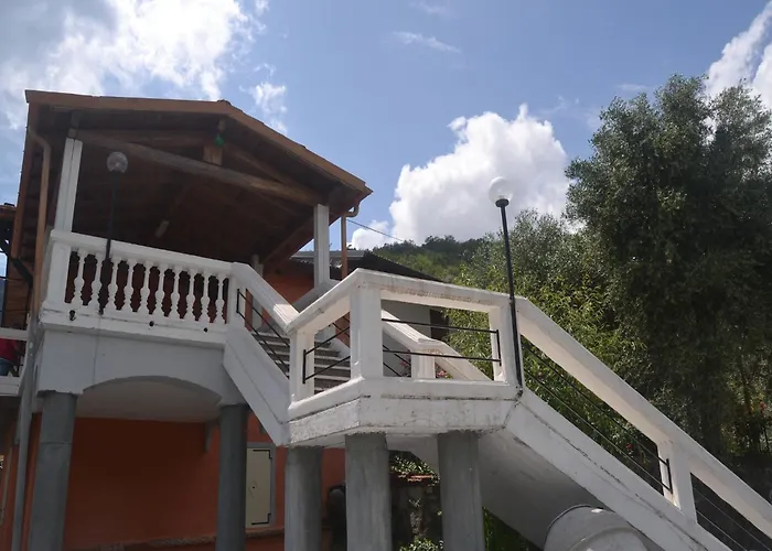 Belvilla By Oyo Fiore In Testa * Testico