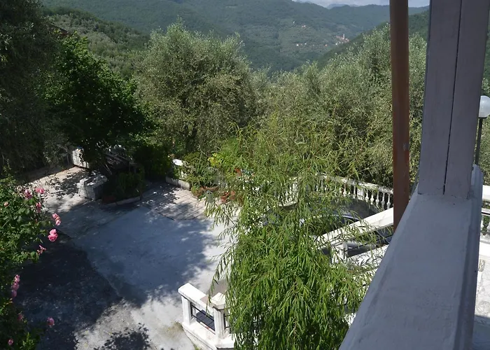 Belvilla By Oyo Fiore In Testa Testico