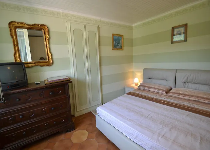 Belvilla By Oyo Fiore In Testa Testico